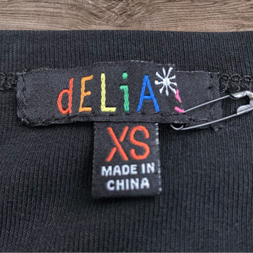 Dolls Kill dELiA*s Black Tank with Butterfly Graphic - Picture 3 of 3
